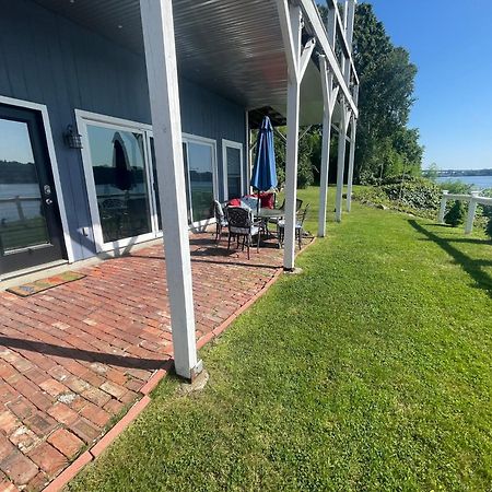 Waterfront Home With A View Groton Extérieur photo
