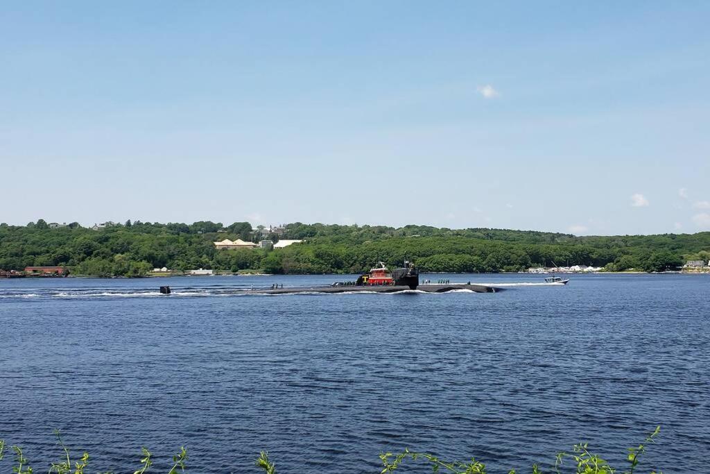 Waterfront Home With A View Groton Extérieur photo
