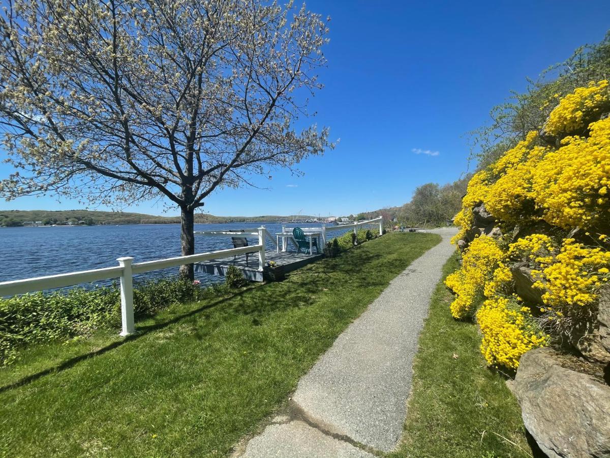 Waterfront Home With A View Groton Extérieur photo