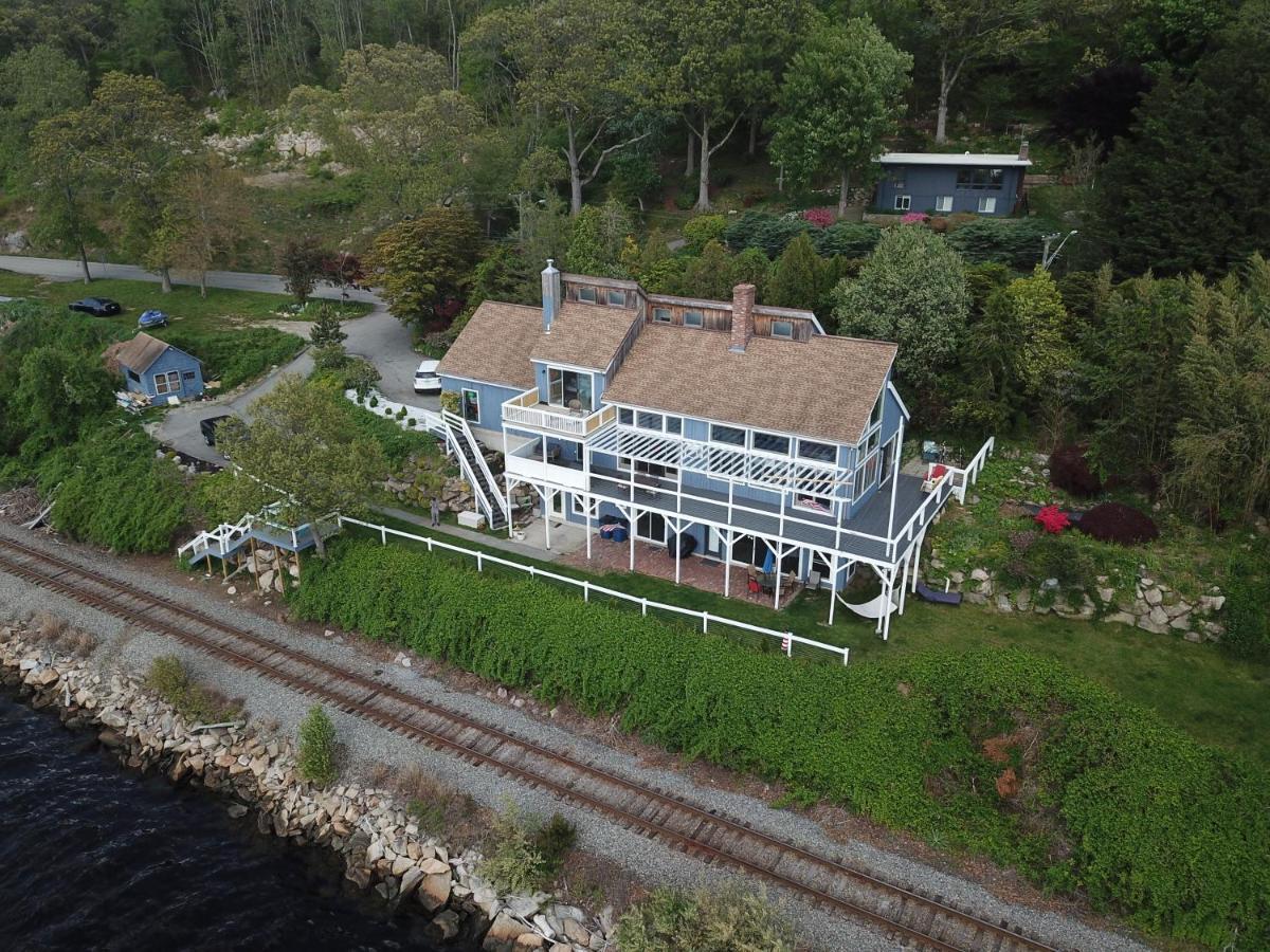 Waterfront Home With A View Groton Extérieur photo
