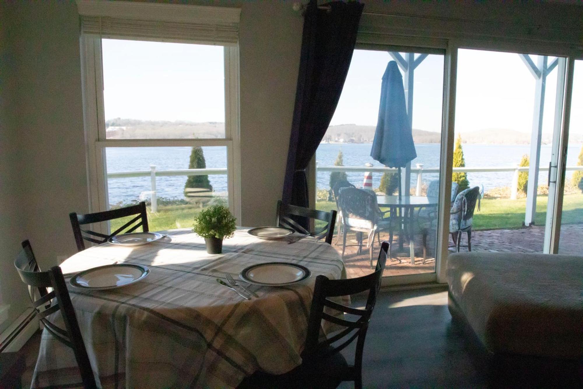 Waterfront Home With A View Groton Extérieur photo